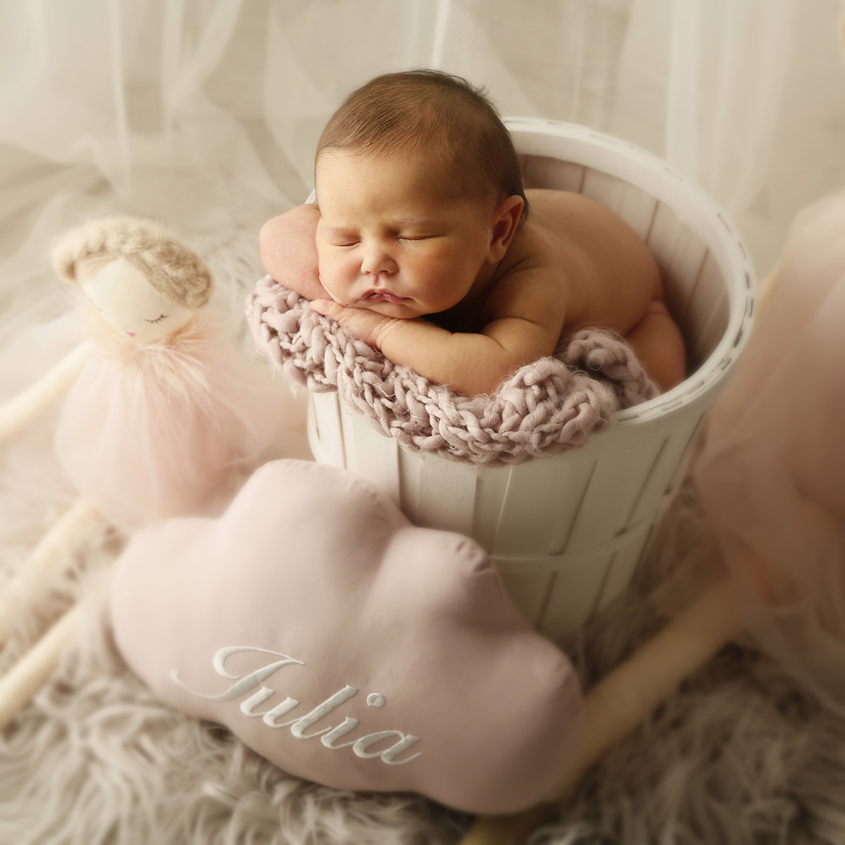 C5F7B317-9566-4A31-AE0F-C949479B1306